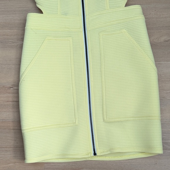 BCBGMaxAzria Lemon Yellow Sleeveless Zip-Front Mini Dress - Picture 3 of 8